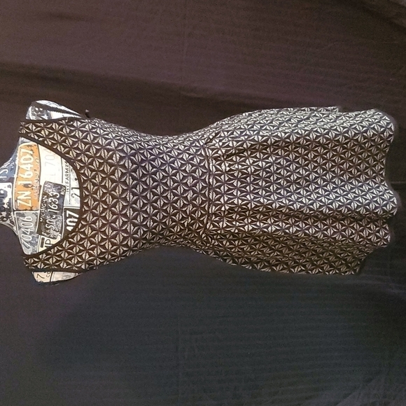Jessica Simpson Navy Blue and Gold Knitted Dress Size Small - Picture 1 of 3